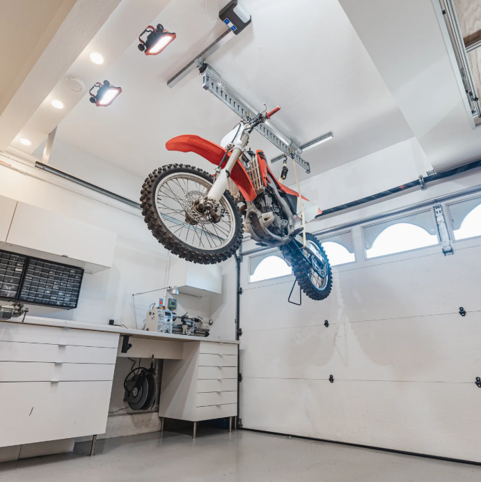 Auxx Lift OneMotor Storage Lift